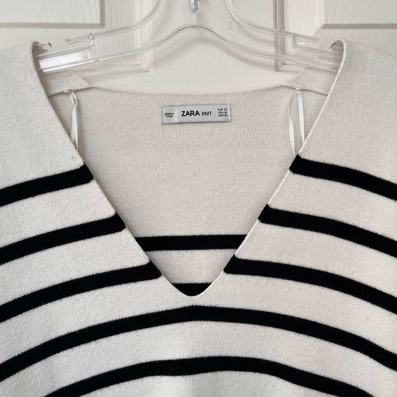 Zara Striped Knit Faux Leather Pocket Pullover Sweater M Black & White - Picture 3 of 13